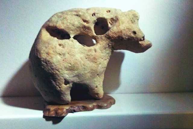 Quando le pietre ''vivono'' e assumono le pi� svariate forme: � l�arte del "suiseki"